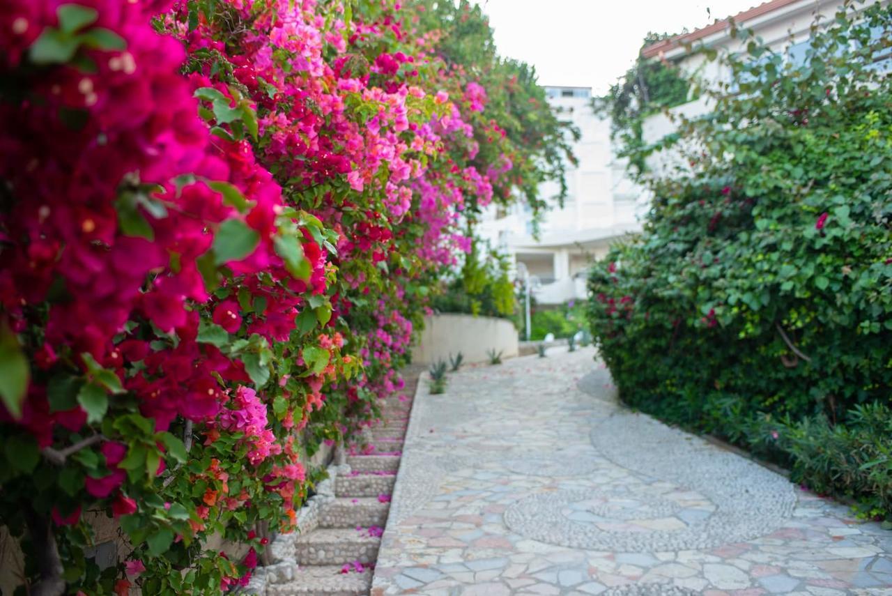 Bougainvill Sunset Villa Sarande Exterior photo